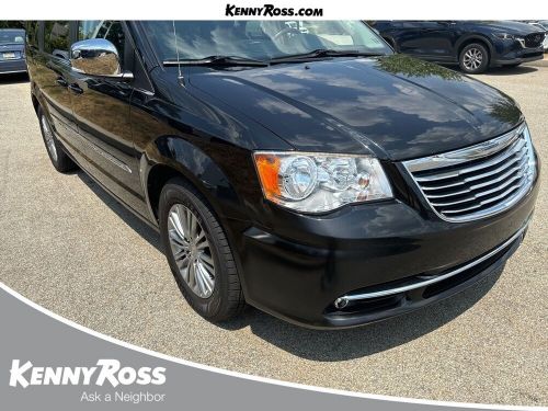 2013 chrysler town &amp; country touring-l
