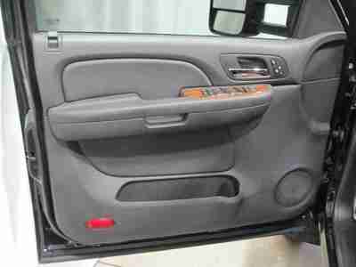 4X4 Crew Cab Diesel 6.6L NAV CD  SUNROOF NEEDS HOME DAULLY LEATHER 4X4 LONG BOX, image 18