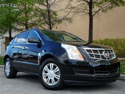 2010 cadilac srx black/black 15k miles