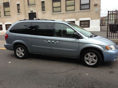 2006 dodge caravan light blue color