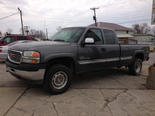 2002 gmc 2500 4x4 duramax diesel allison xcab bad motor needs work rebuildable