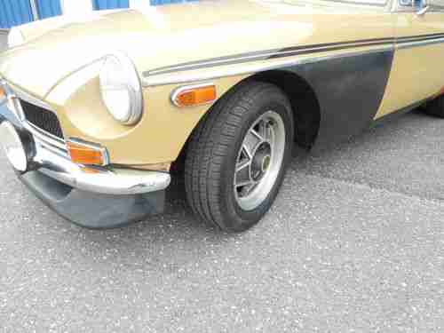 1974 MG MGB GT Coupe 2-Door 1.8L NO RESERVE!!, image 15