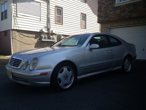 2001 mercedes-benz clk55 amg base coupe 2-door 5.5l