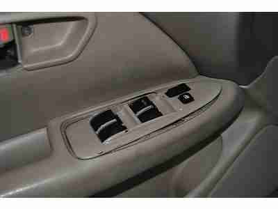 V6 Camry XLE Leather & Sunroof, image 2