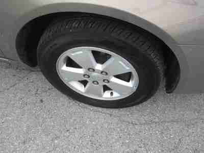 3.5L LT Ethanol - FFV CD Front Wheel Drive Tires - Front All-Season Cloth Seats, US $5,990.00, image 4