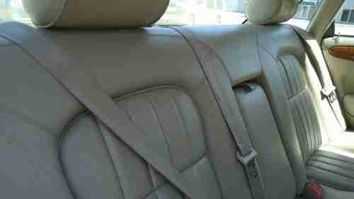 1998 Jaguar XJ8 Base Sedan 4-Door 4.0L, image 6