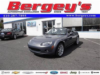 2dr conv prht man grand touring hard top convertible heated seats leather bose