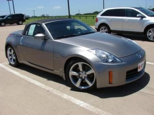 2009 nissan 350z grand touring convertible 2-door 3.5l