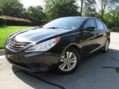 11 sonata gls auto navigation keyless entry cd 1-owner