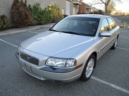 We finance! 2001 volvo s80 2.9 with 89k miles + warranty!