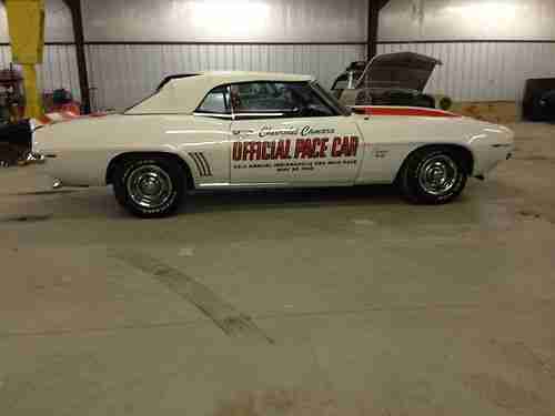 1969 Camaro Convertiable Pace Car, image 3