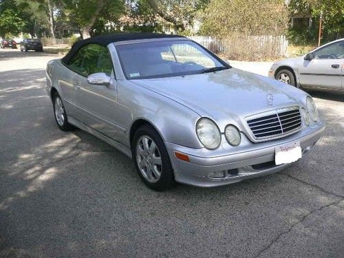 2001 mercdes -benz 320 clk -class