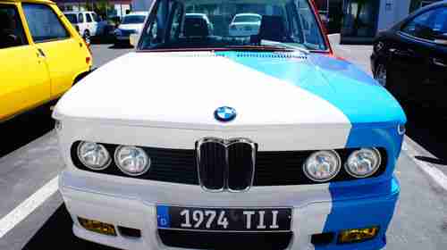 1974 BMW 2002 TII MATCHING NUMBERS COMPLETE CUSTOM, image 3