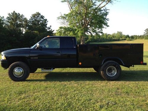 1997 dodge ram 3500 base extended cab pickup 2-door 5.9l