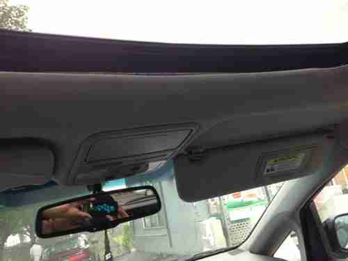 2012 Honda Odyssey EX-L Mini Passenger Van 4-Door 3.5L, image 9