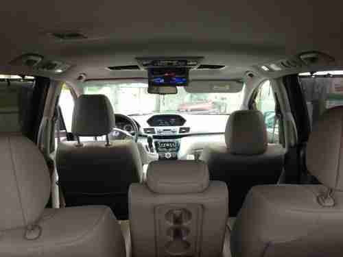 2012 Honda Odyssey EX-L Mini Passenger Van 4-Door 3.5L, image 11