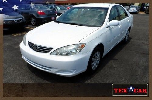 2005 toyota camry le leather