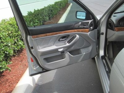 Rare 6 Speed BMW 540i Sport