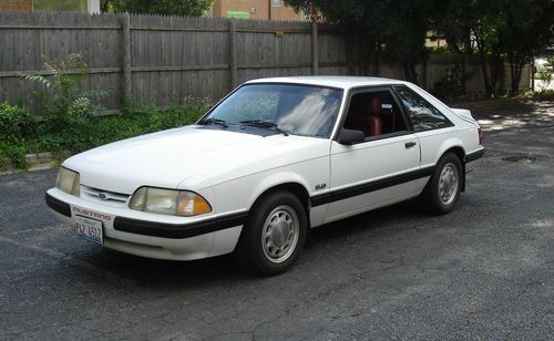 Ford mustang lx 5.0 1989 hatchback white 89k miles w/ziebart