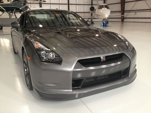2009 Nissan GT-R Premium Coupe, US $66,995.00, image 3