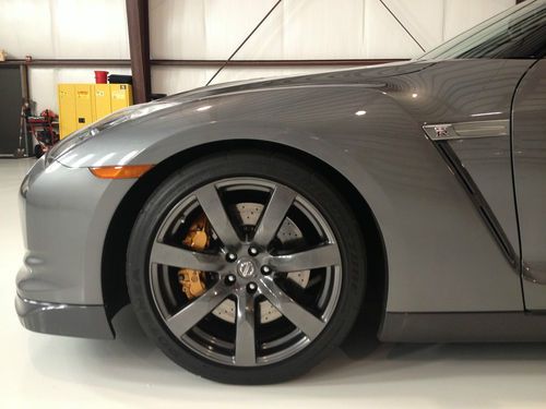 2009 Nissan GT-R Premium Coupe, US $66,995.00, image 12