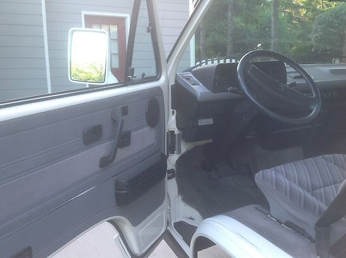 Volkswagen Wolfsberg Edition Vanagon, image 12