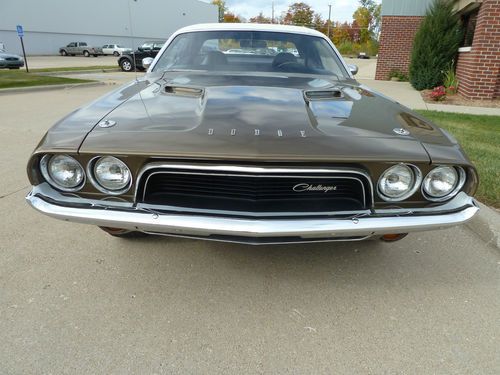 1974 dodge challenger rallye hardtop 2-door 360 cid 4 spd #'s matching !!!!!