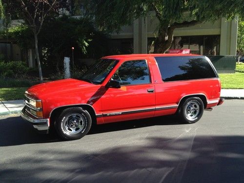 1998 chevy tahoe ls 2 door 2 wheel drive 95k miles in beautiful shape 2dr 2wd