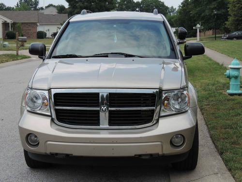 2008 dodge durango, low miles, 3rd row seating, flex fuel