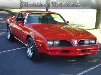 1978 red! firebird 305 cid automatic nice interior nice paint
buckets &amp; console