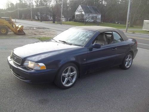 2000 volvo c70 base convertible 2-door 2.3l