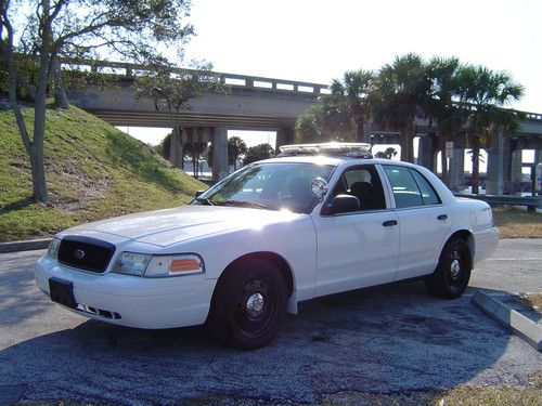 08 florida  not  cop police car securty lights no rust clean for taxi cabs clean