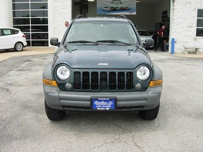 Diesel Tow package 4x4 Power Locks/Windows CRD CD AM/FM Cruise Clean Low miles, image 2