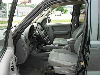 Diesel Tow package 4x4 Power Locks/Windows CRD CD AM/FM Cruise Clean Low miles, image 8