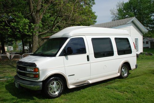 1999 chevrolet express 1500 ls standard passenger van 3-door 5.7l