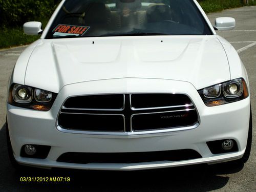 2013 dodge charger r/t sedan 4-door 5.7l