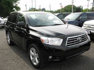 2010 toyota highlander limited four wheel drive third seat leather sunroof clean