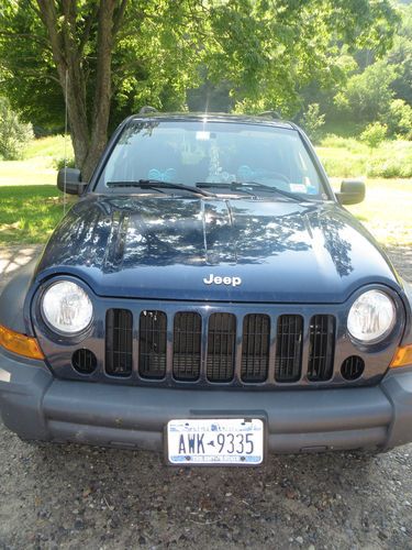 Blue 2007 jeep liberty sport sport utility 4-door 3.7l includes hitch