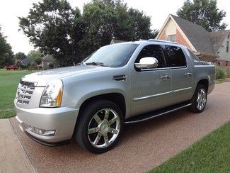 Arkansas 1-owner, nonsmoker, nav, rear cam, sunroof, 22" wheels, perfect carfax!