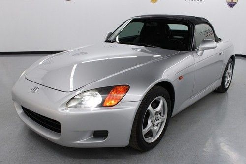 2002 honda s2000 base convertible 2-door 2.0l