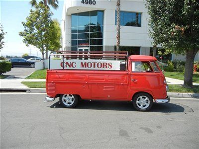 1962 volkswagen vw transporter / bus / truck / restored / a must see / serviced