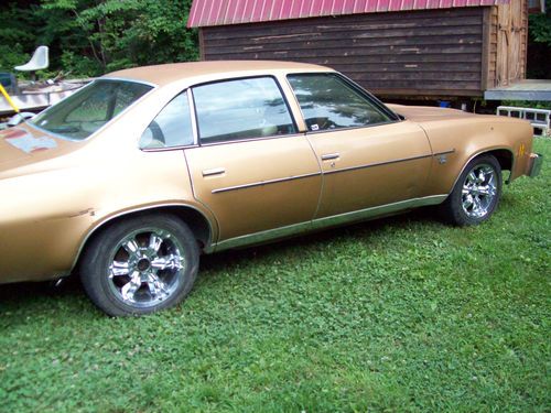 1977 chevrolet malibu base sedan 4-door 5.0l