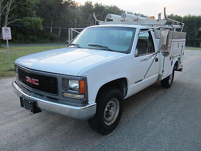 Fleet maintained utiltity body , great truck