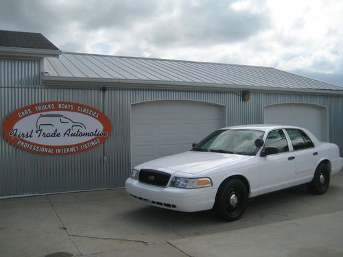 2007 ford crown victoria police interceptor - 4.6l v8 - 98k miles - very clean