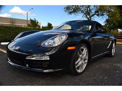 2012 porsche boxter,low low miles,warranty, navigation,19 inch wheels,mint car