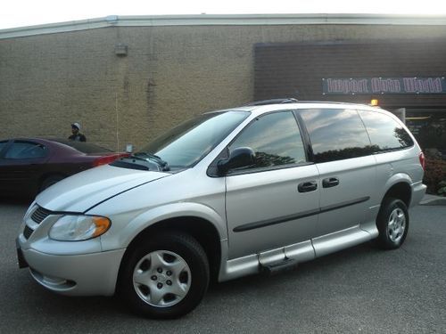 2003 dodge grand caravan w/ handicap power ramp, free warranty, l@@k!!!!