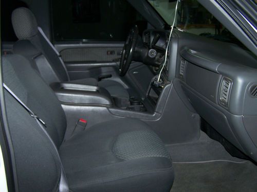 2004 Chevrolet Avalanche 1500 Z71 Crew Cab Pickup 4-Door 5.3L - ONE OWNER, US $13,985.00, image 4