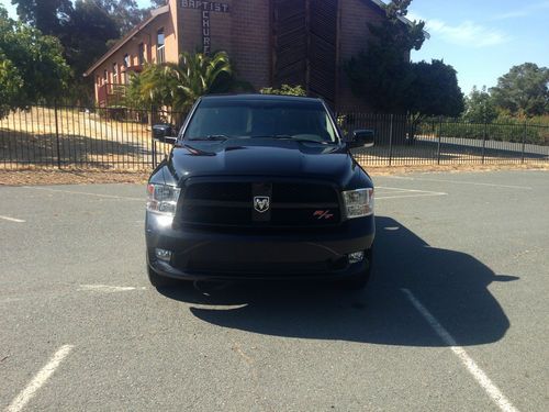 2009 dodge ram 1500 sport standard cab pickup 2-door 5.7l