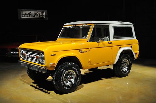 1969 ford bronco..restored!  fresh paint/interior!  no rust! 1st yr w/ 302