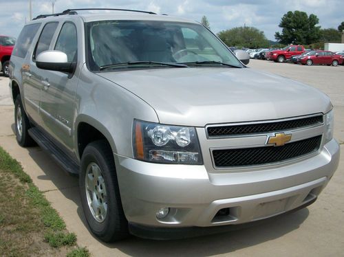 2007 chevrolet suburban 1500 lt sport utility 4-door 5.3l, lic#10382